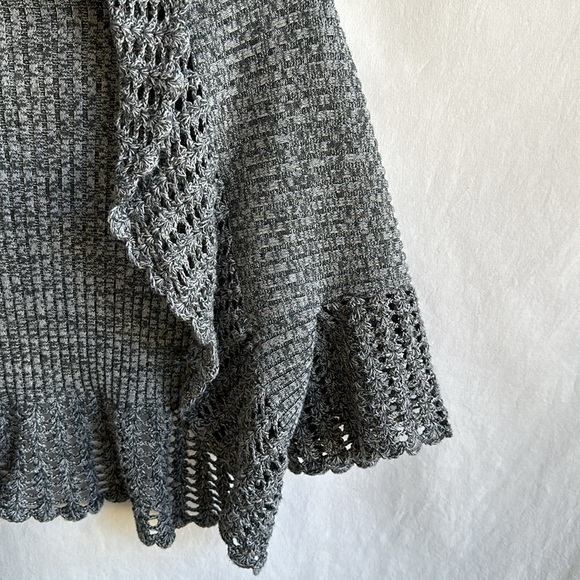 Rue21 charcoal gray heather open front shrug sweater, size M - Picture 2 of 8